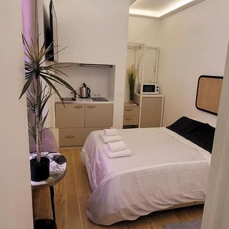 Tiny Studio Rosa - Bairro Alto リスボン エクステリア 写真